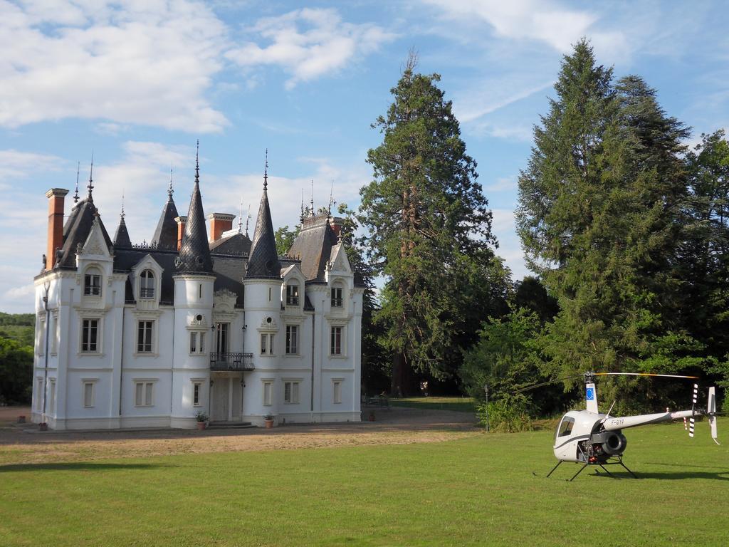 Château De La Motte Couette-café Noailly