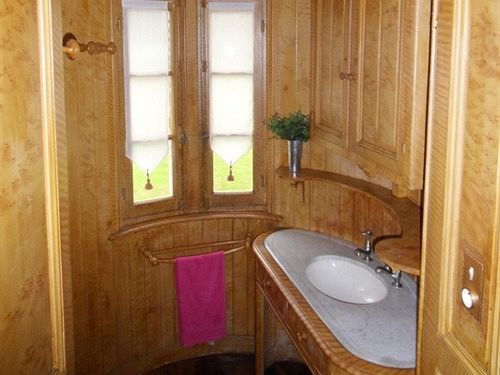 Bed and breakfast Chateau De La Motte Noailly